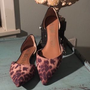 Sam & Libby leopard flats